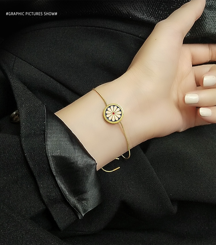 Enamel Oil Drop Small Chrysanthemum Snake Bone Chain Bracelet Pull Buckle Design Bracelets Wholesale Nihaojewelry display picture 9