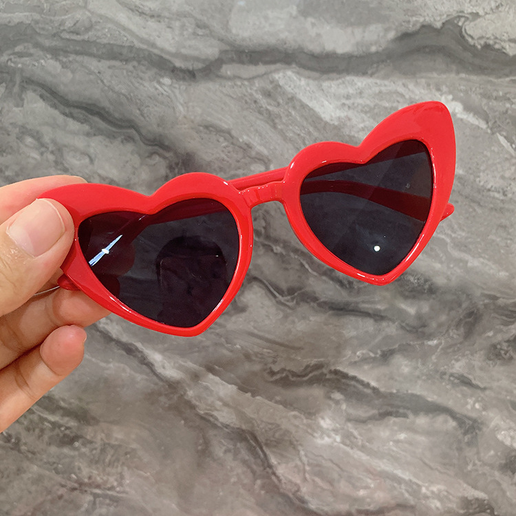 Children's Love Sunglasses New Kids Fashion Peach Heart Comfortable Sunglasses Tide Wild Baby Sunglasses Wholesale Nihaojewelry display picture 8