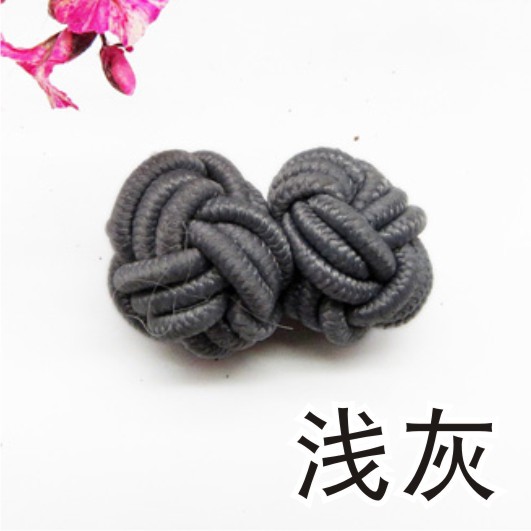밝은 회색