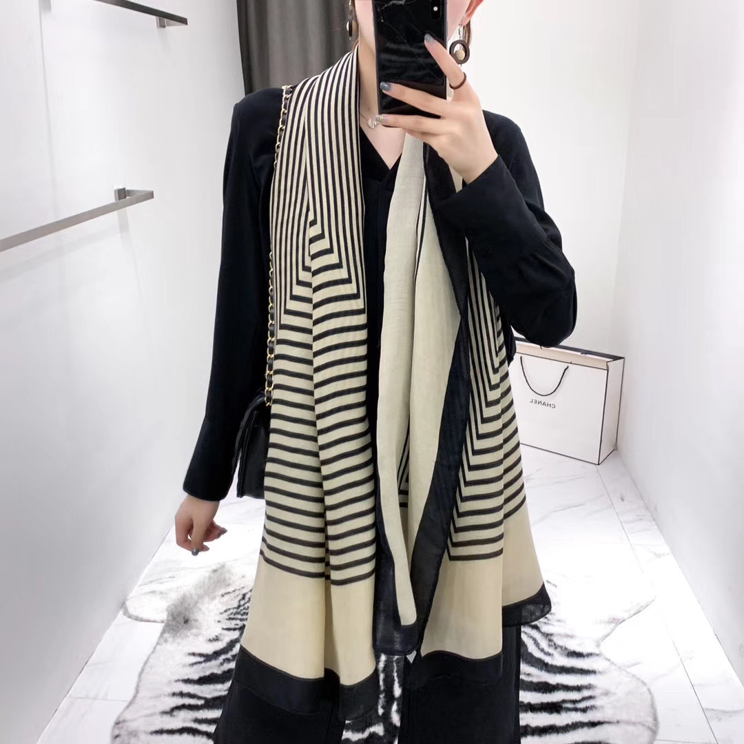 Korean Edition Cotton and hemp scarf spring and autumn Color matching Shawl Thin section Geometry pattern Silk scarf have more cash than can be accounted for scarf winter keep warm