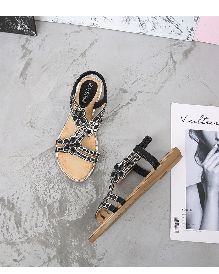 2024 New cross-border large-sized hollowed-out sandals, Bohemian-style women's shoes, summer comfortable flat diamond sandals undefined