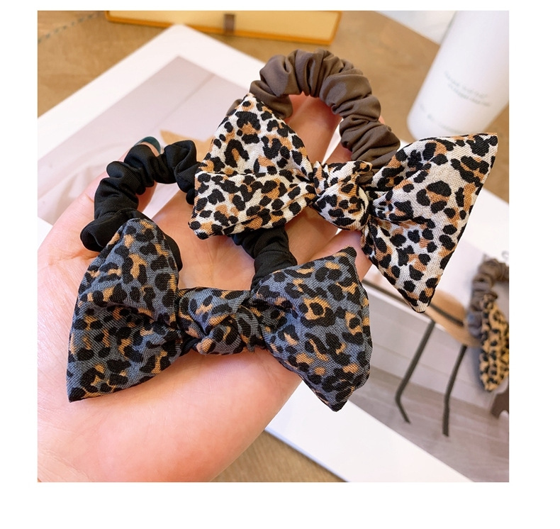 French Leopard Print Hair Scrunchies display picture 12