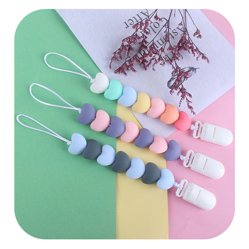 Bebé suministros DIY plástico chupete clip bebé creativo amor silicona mordedor chupete cadena anti-gota cadena