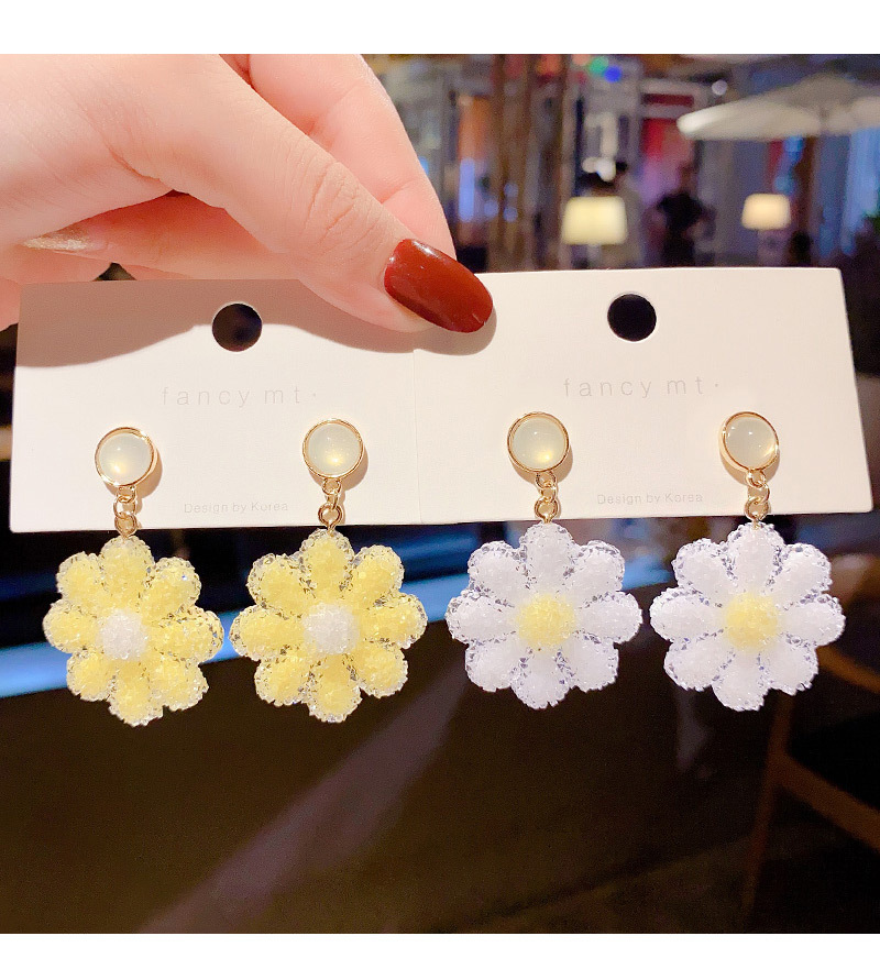 Sweet Flower Alloy Plating Opal Ear Studs display picture 1