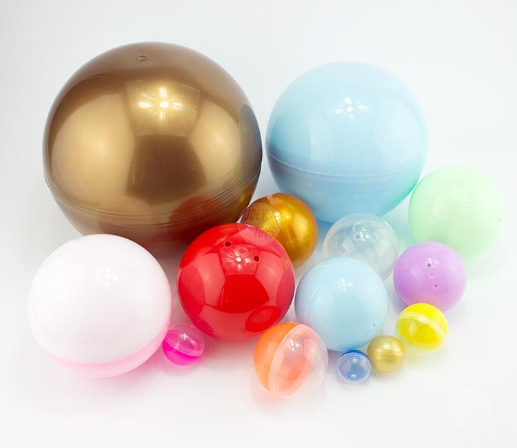 马卡龙彩色扭蛋壳