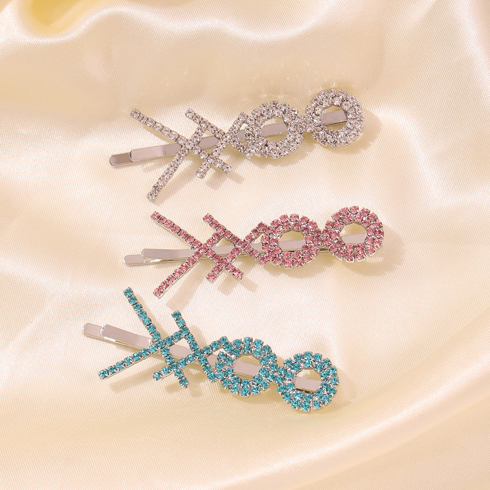 Hot Sale Exaggerated Multi-layer Interesting Hair Clip Cross-shaped Alloy Clip Wholesale Nihaojewelry display picture 7