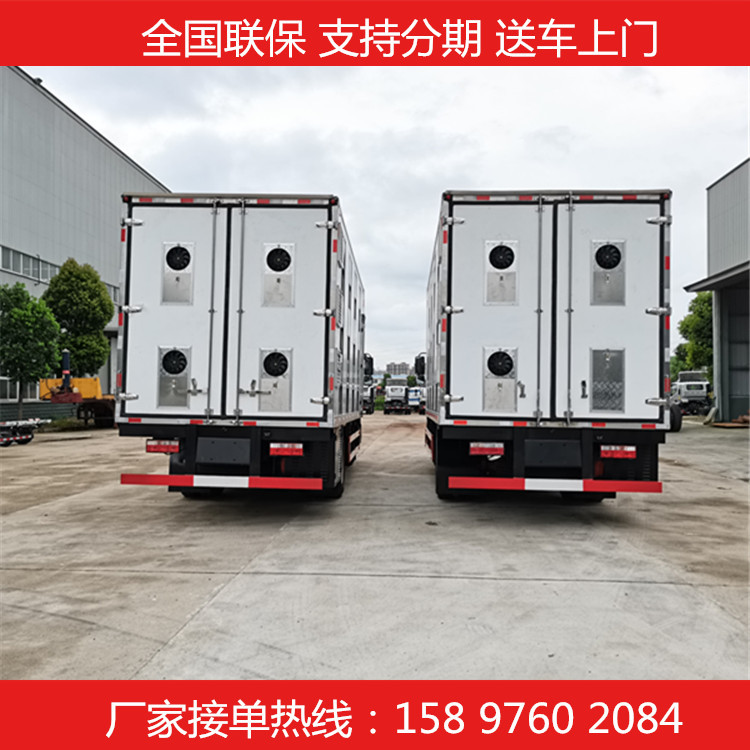 東風多利卡D9運豬車