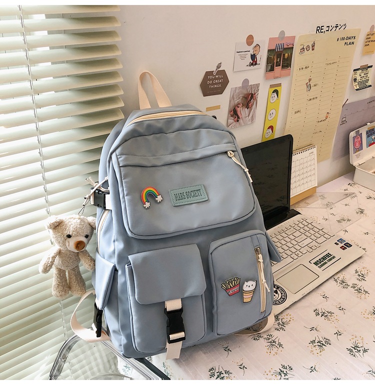 Fashion Spring New Cute Badge Backpack display picture 2