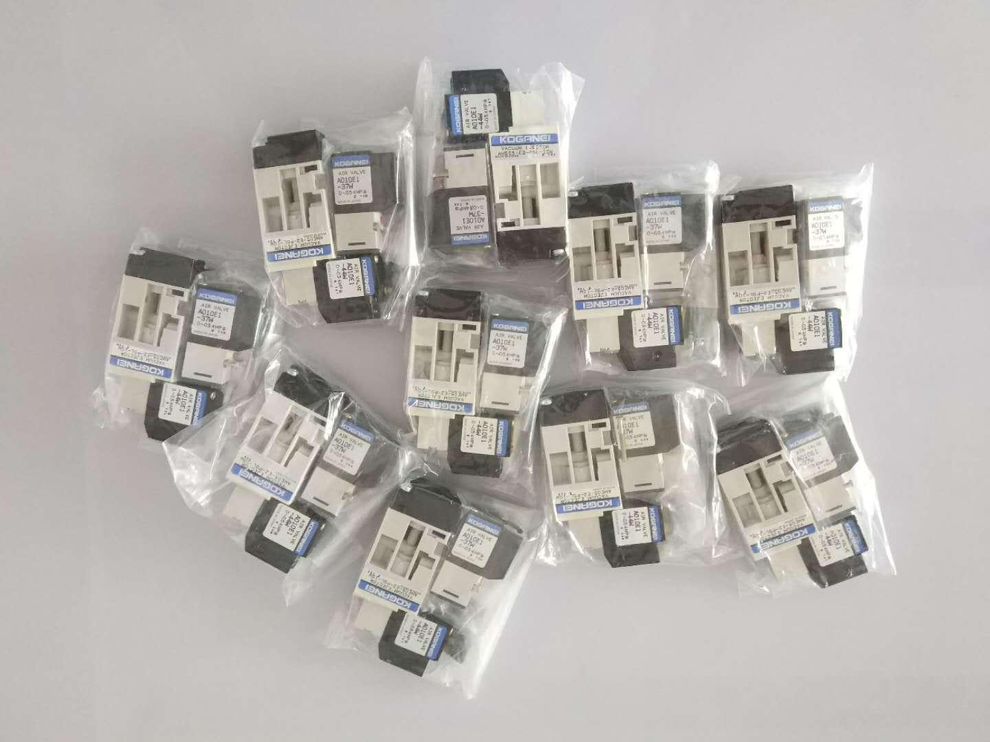 YV100XG Pick and Place Machine Vacuum Generator 13W Solenoid Valve 10W YV100XG Pick and Place Machine Vacuum Generator 13W Solenoid Valve 10W