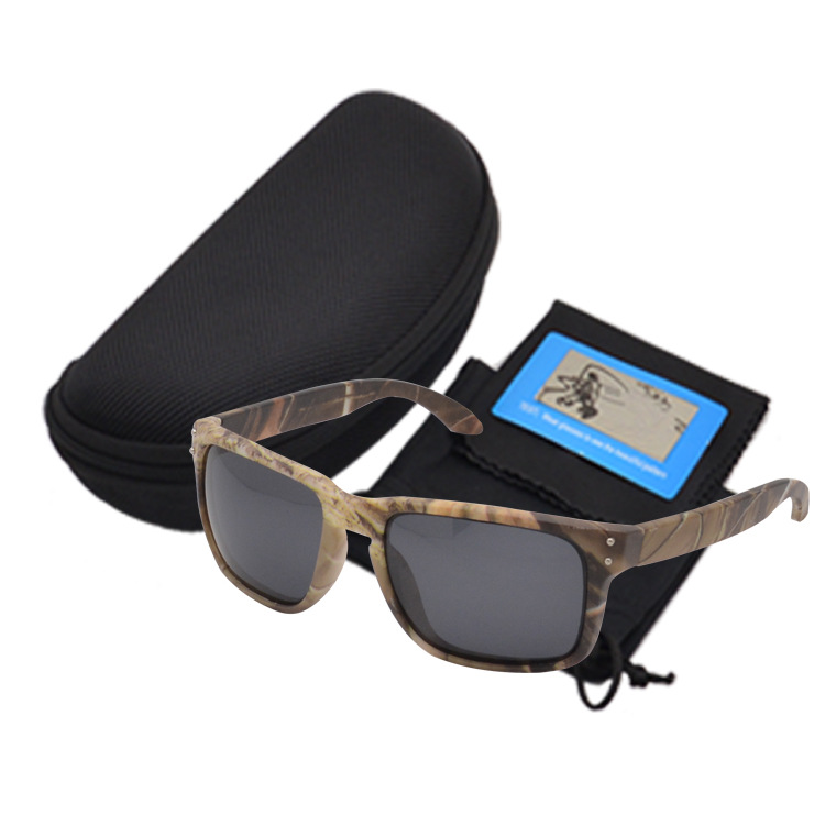 New square UV resistant polarized version sunglasses classic driving glasses for men and women # 5006_voghion.com