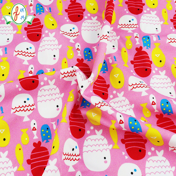 �ļ��¿ͨ������ӡ�����ڵ�����֯Ӿ������ ��ͯ��ͨӾװ����