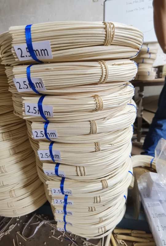Indonesian rattan rings and rattan cakes manufacturer direct sales