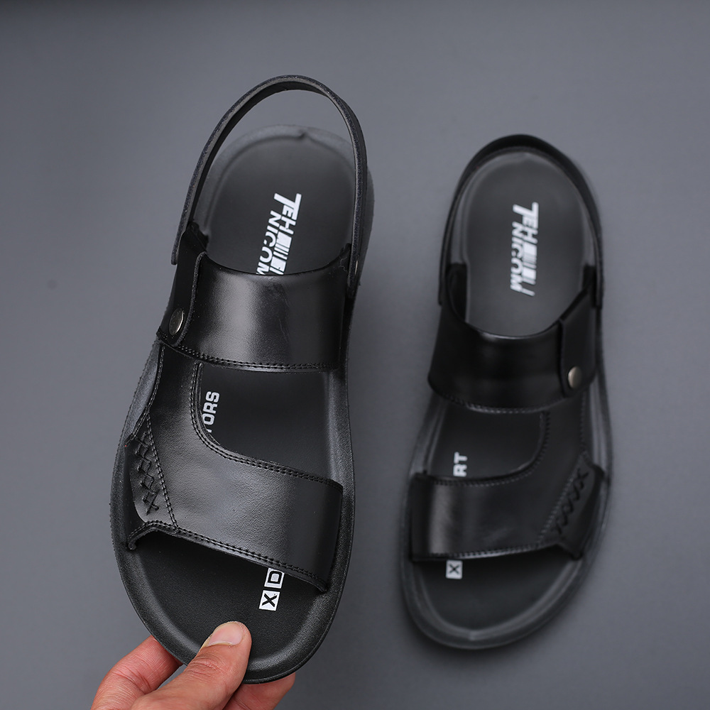 Men's Sandals Genuine Leather Summer New Breathable Large Beach Shoes Soft Sole Casual Sandals Slippers Large Men's Shoes