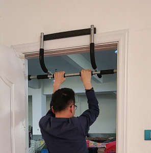 单杠门家用室内引体向上器墙体门上免打孔单杆吊杠门框健身器材厂