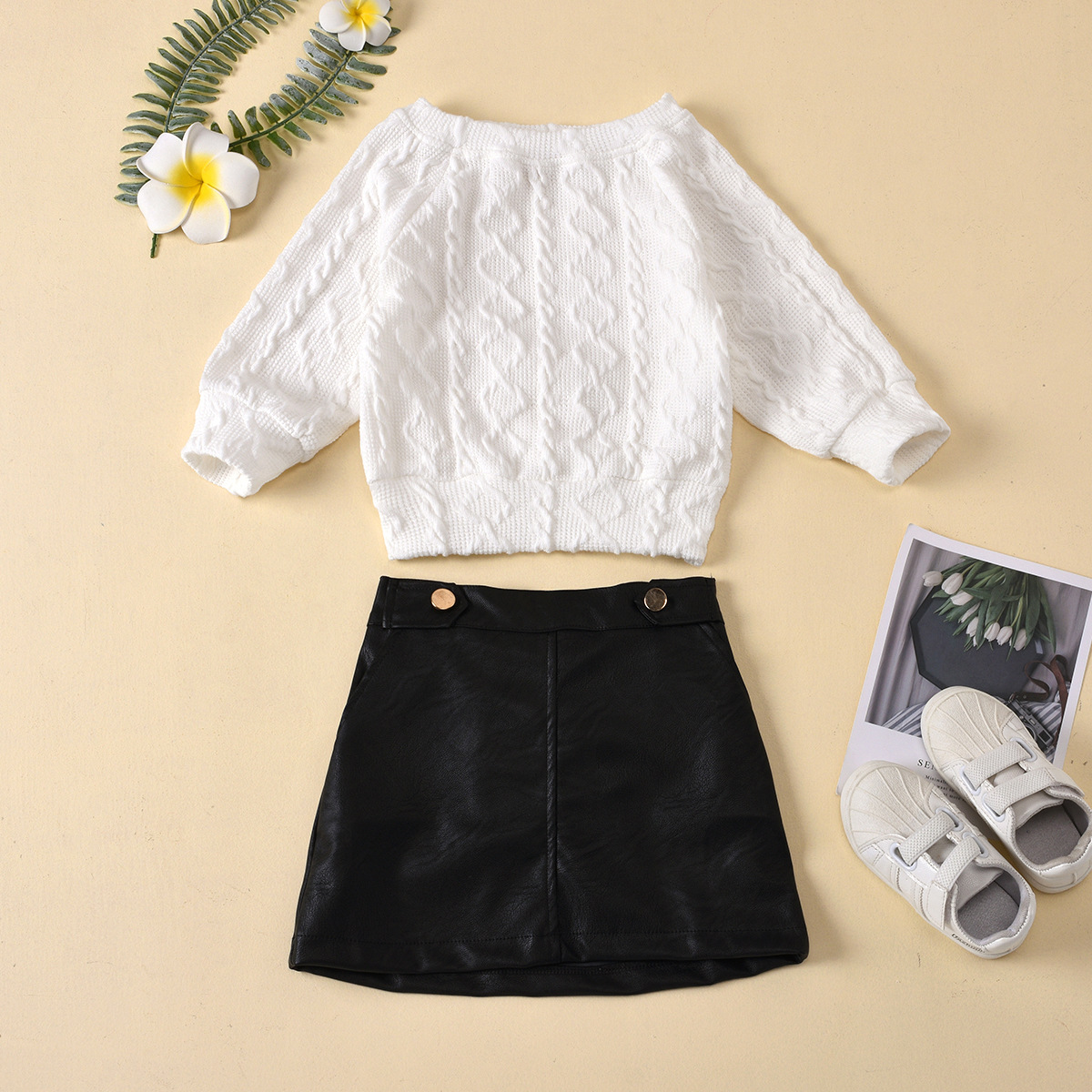 New Children's Solid Color Round Neck Twist Knit Pullover Leather Skirt Two-piece Wholesale Nihaojewelry display picture 15