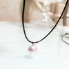 Fashionable necklace from pearl, pendant handmade, simple and elegant design, European style