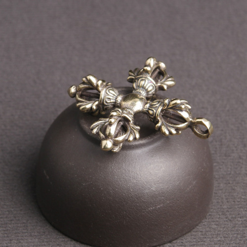 Brass old cross vajra pestle key chain pendant religious instrument security peace pendant small copper wholesale