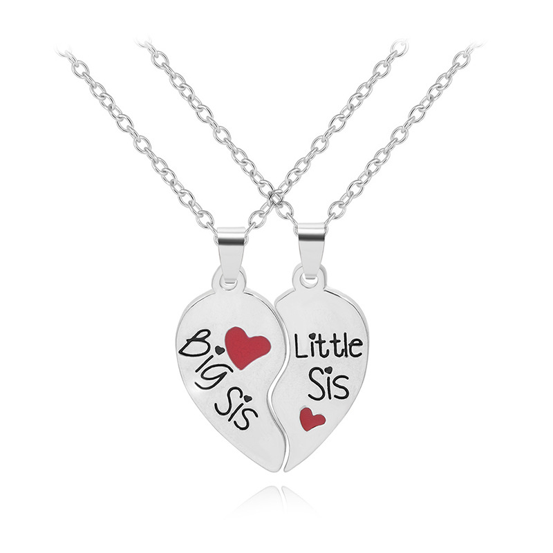 New English Big Middle Little Two-petal Love Stitching Necklace Key Chain Set display picture 8