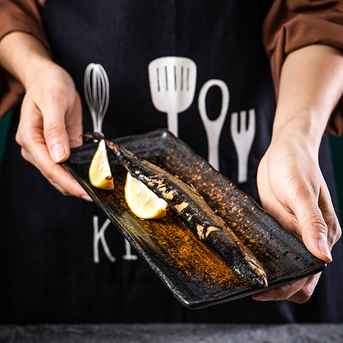 Commercial barbecue plate Japanese cuisine sushi plate saury fish plate hot pot dinner plate ceramic long plate dessert plate customization
