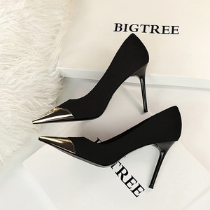 The 6826-10 European and American wind sexy nightclub show thin high-heeled shoes high heel with suede shallow mouth met