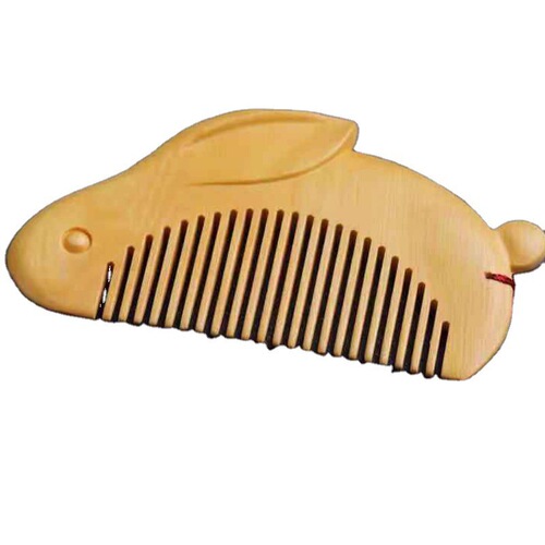 Rabbit pattern carved boxwood comb, hand-polished wooden crafts, holiday gift for girlfriend