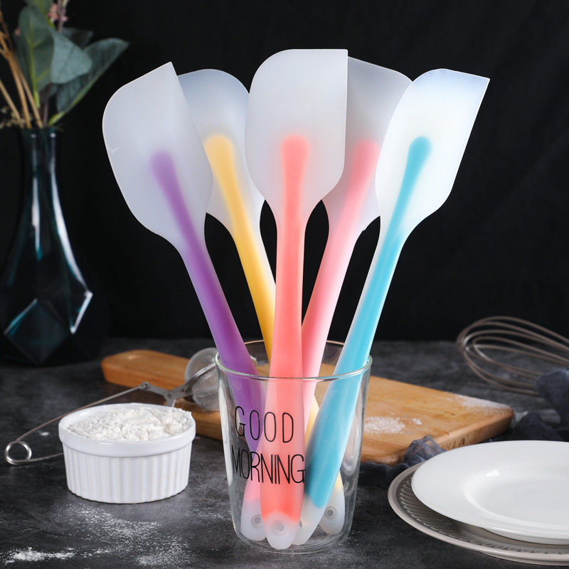 FDA integrated semi-permeable silicone scraper 28CM large semi-permeable scraper cake spatula cream mixing knife small size scraper
