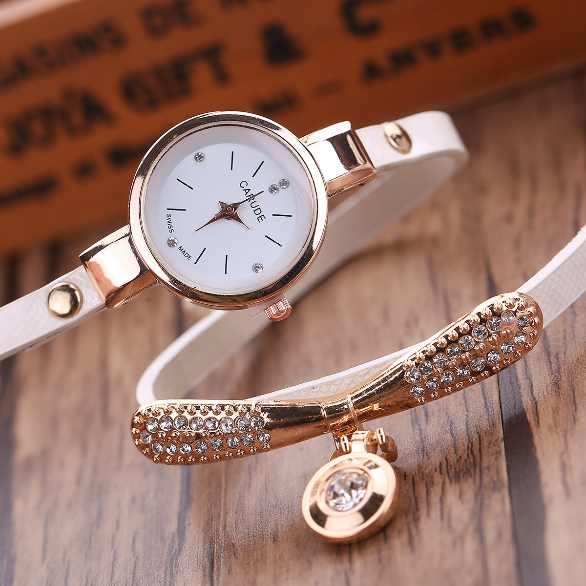 Fashion Stainless Steel Pu Leather Alloy Women's Watches display picture 7
