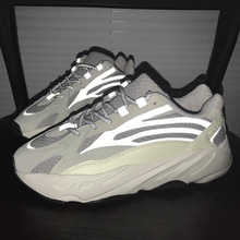 秋冬季yeezy700V2跑步鞋ins超火情侣休闲男女运动鞋子老爹鞋