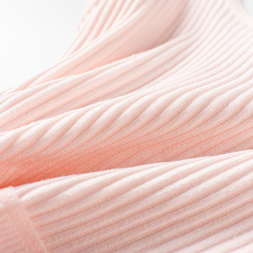 Double-layer threaded bra vest for teenage girls in developmental period. Pure cotton U-shaped wide band children's bra. Sports and breathable.