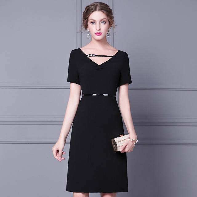 Zhili Hepburn dress 2020 new summer French style retro style with slim waist and V-neck small black skirt