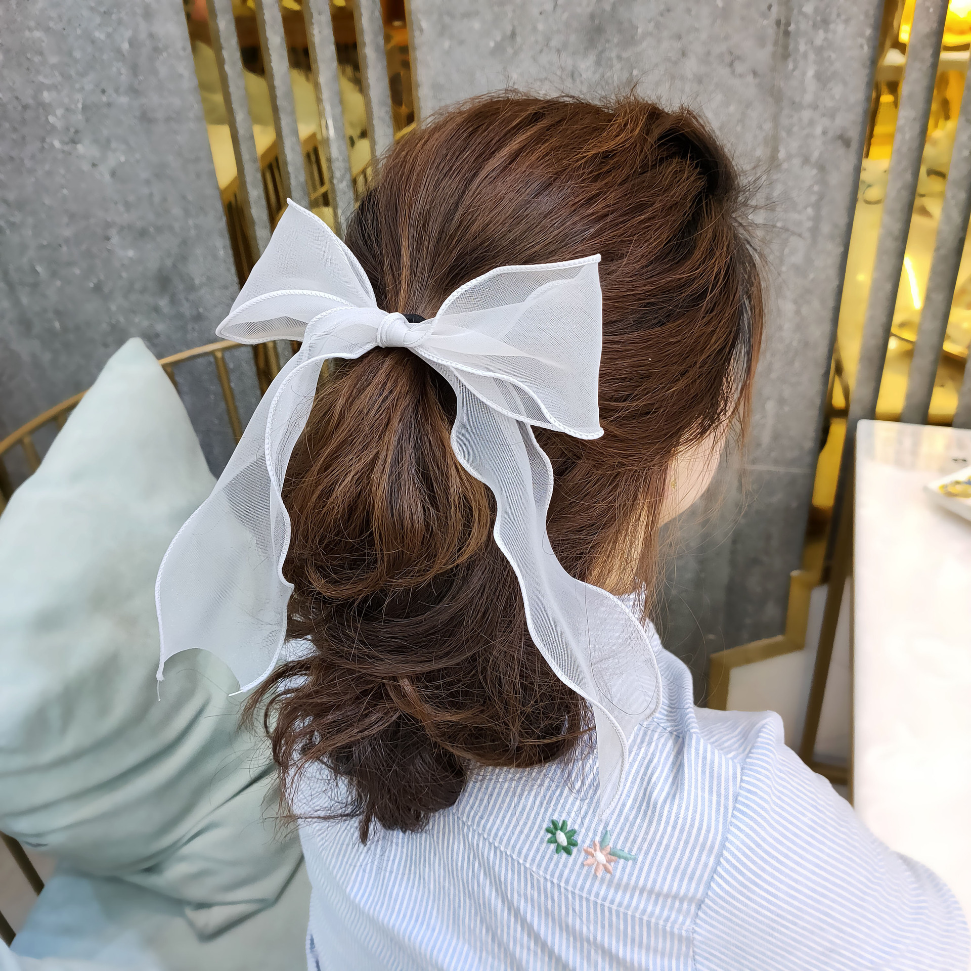 Korean Fashion New Super Fairy Streamer Hair Ring Fashion Wide-edged Organza Hair Rope Solid Color Bow Tie Horsetail Rubber Band Wholesale Nihaojewelry display picture 2