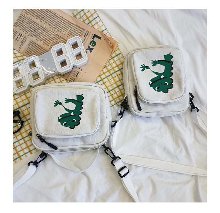 Funny Ugly Cute Dinosaur Canvas Shoulder Bag Vintage Sense Cute Cartoon Color Bear Messenger Bag  Wholesale Nihaojewelry display picture 51