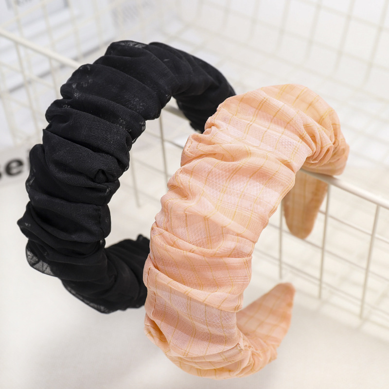 South Korea&#39;s New Fashion Fold Cute Soft Fabric Cheap Headband Wholesale display picture 14