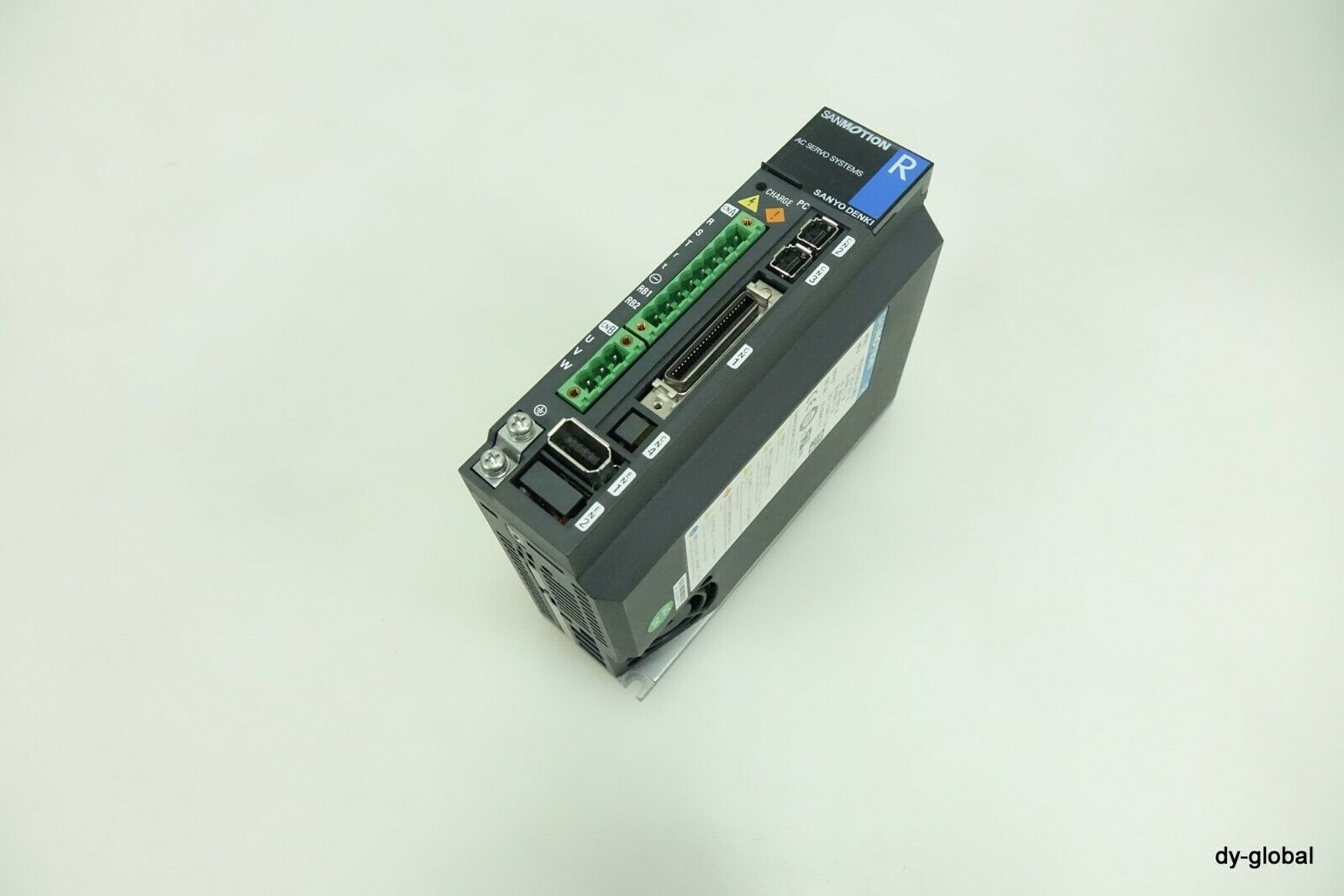 原装RS1A15AE   RS1A15AE0DO RS1A15AJ02E0MB00三洋伺服驱动器 议