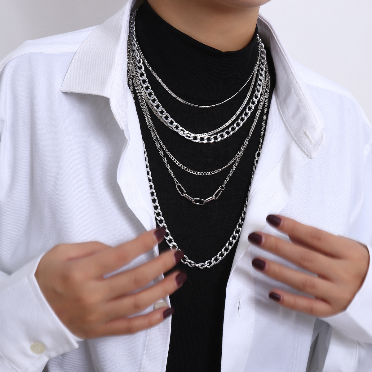 Punk Metal Hip-hop Suit Accessories Female Simple Mix And Match Cross Chain Geometric Necklace display picture 12