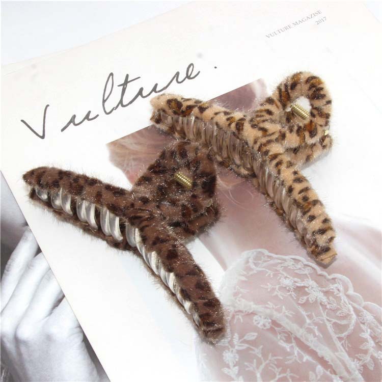 韓國毛絨豹紋鲨魚抓夾優雅氣質大號後腦勺盤發發抓發夾發卡批發