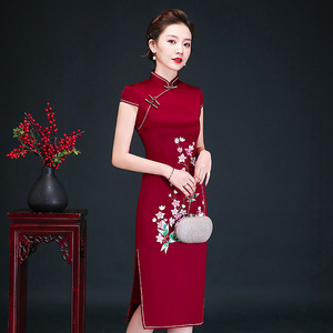 Chinese Dresses Qipao dress embroidered cheongsam elegant atmosphere wedding Qipao skirt dress summer