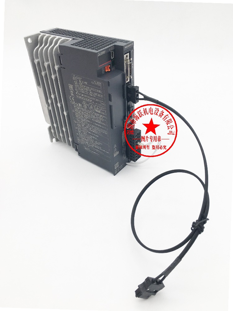 伺服MR-J3-B/MR-J4-B SSCNETⅢ光缆MR-J3BUS015M（0.15米国产