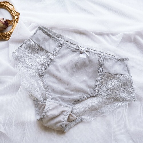 Summer new lace women's mid-waist thin underwear Japanese girls black hip-covering breathable women's briefs