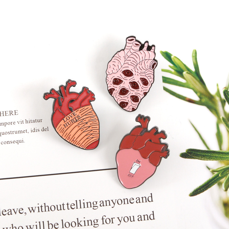 Fashion Style Fashion Pin Heart Alloy Stoving Varnish Unisex Brooches