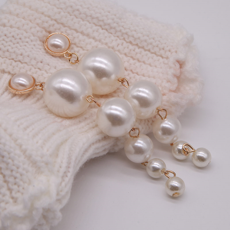 Simple Multi-size Pearl Long Earrings Wholesale Nihaojewerly display picture 8