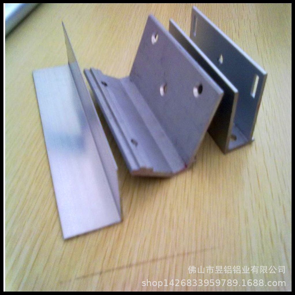 滑轨导轨铝合金型材 导轨配件L号进型铝型材 机械配件铝合金