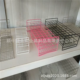 网漏、油格;杯架、酒杯架;灯罩