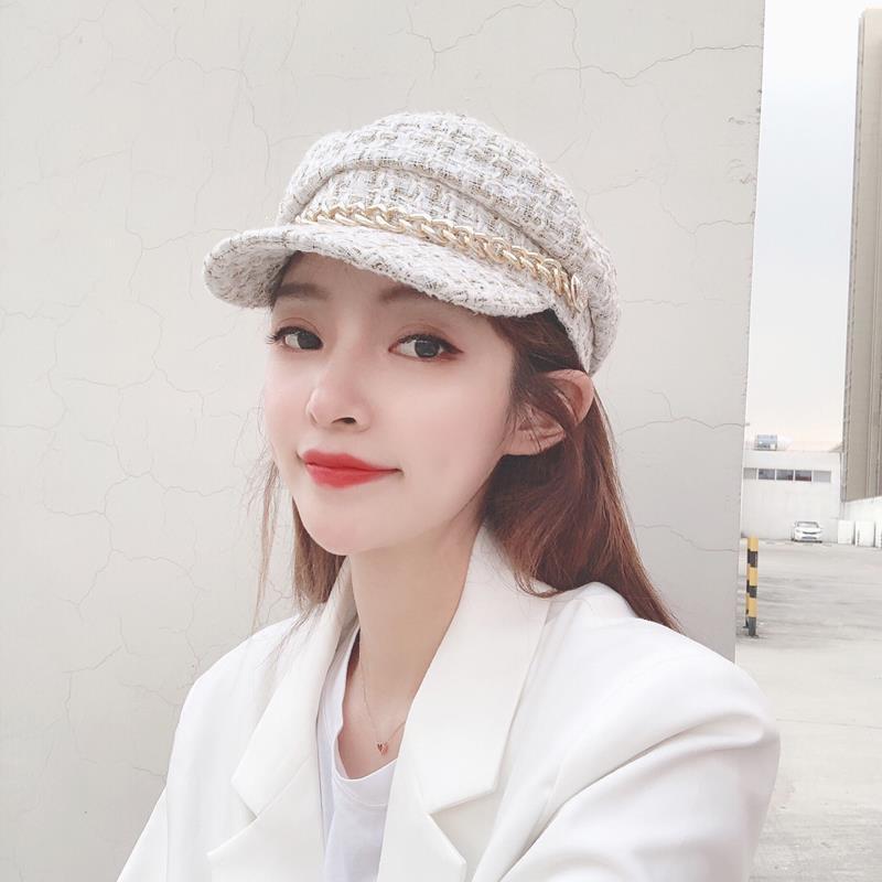 Women's Fashion Lattice Chain Curved Eaves Beret Hat display picture 4