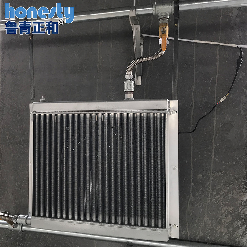 畜牧养殖加温散热片暖气片批发工业水暖散热器翅片式散热器