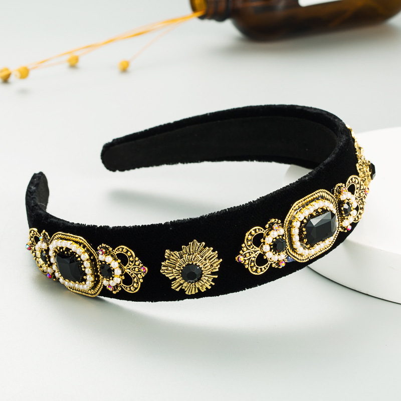 Diadema De Franela Barroca Retro Con Perlas display picture 4