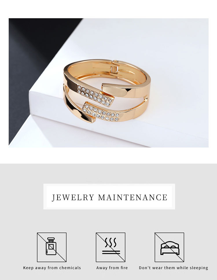 simple diamond glossy open bracelet