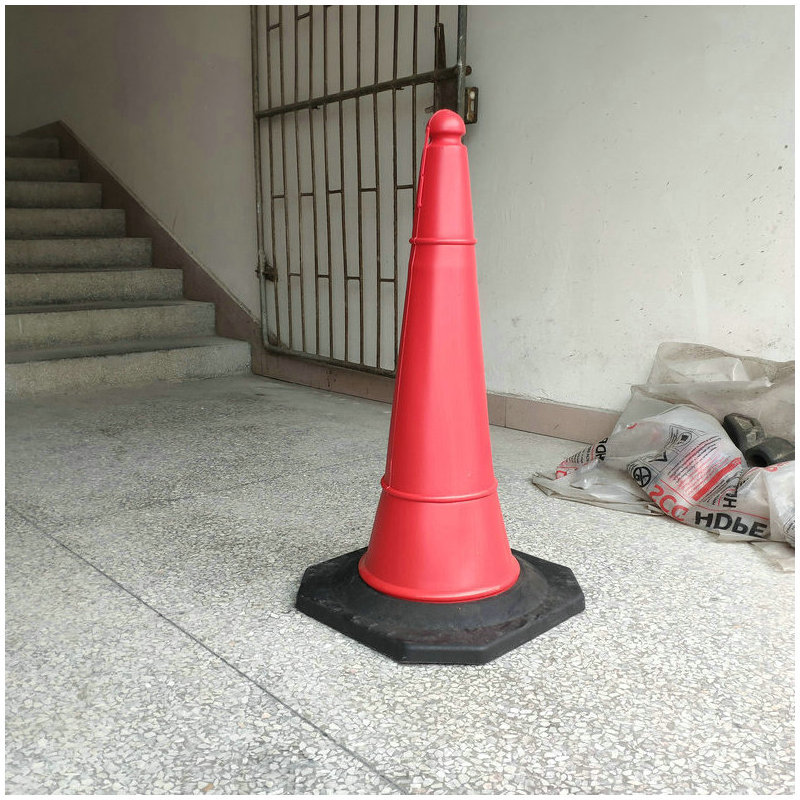 橡胶底分体圆锥安全警示雪糕筒交通反光路锥交通设施厂家