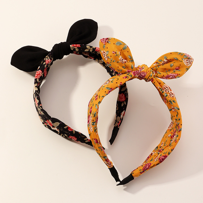 Fashion Retro British Print Niche Style Cross Bow  Wide-sided Headband display picture 3