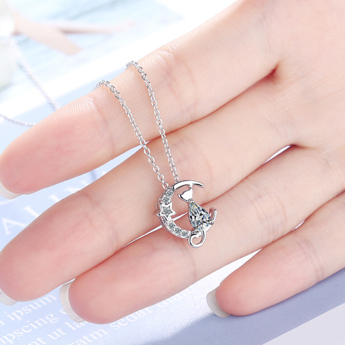 Necklace for women with zirconium diamond cat pendant niche design short clavicle chain necklace